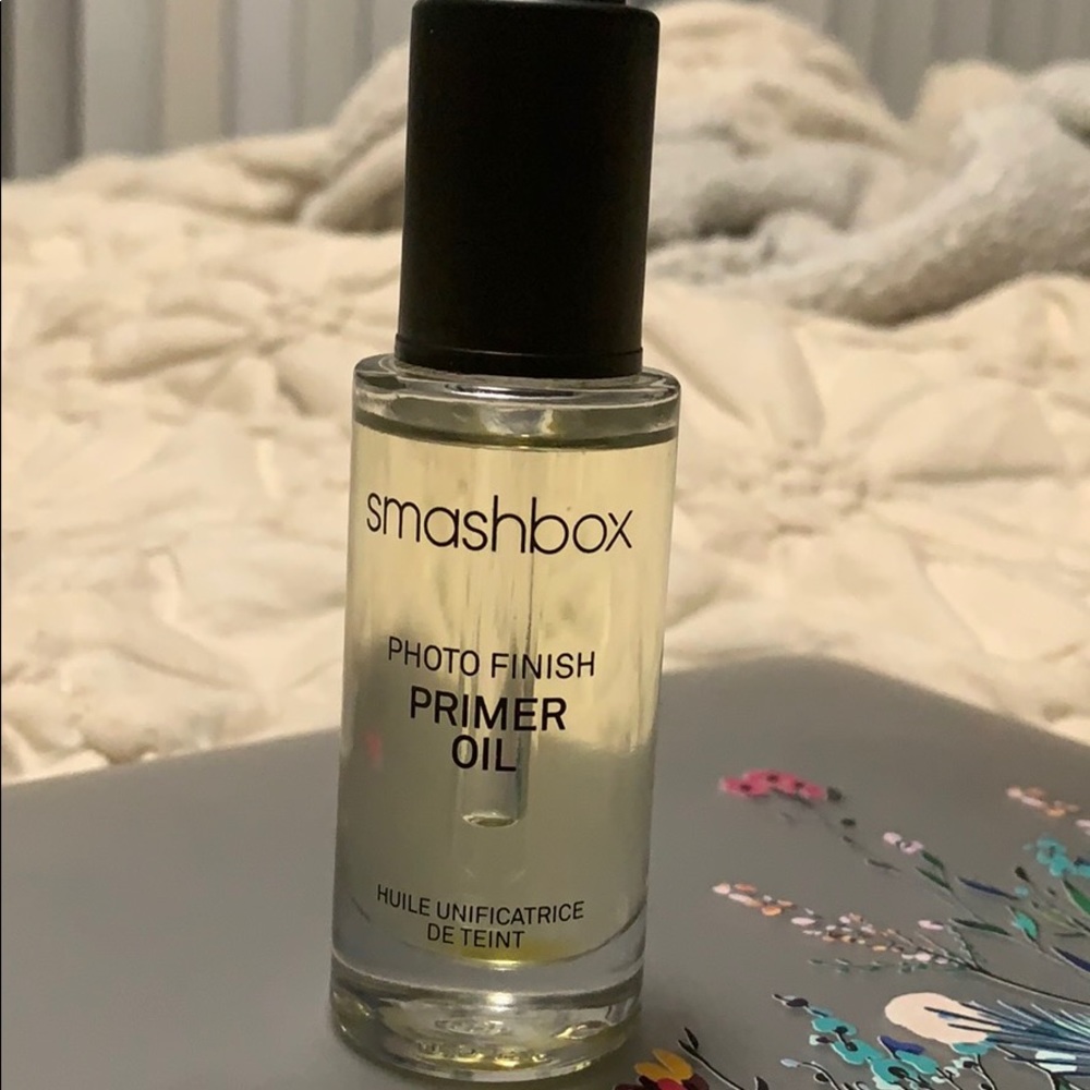 Smashbox primer oil full-size